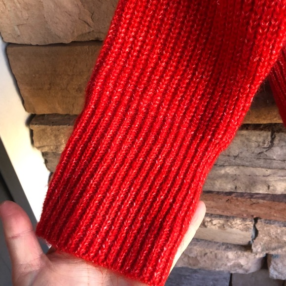 Calvin Klein Jeans orange partial zip neck Sweater NWT Large - Picture 3 of 9